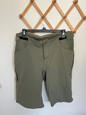 Backcountry Mountain Bike Shorts